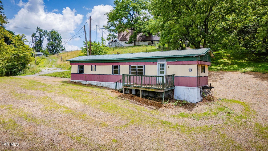 Photo #25: 899 -901 Watauga Road