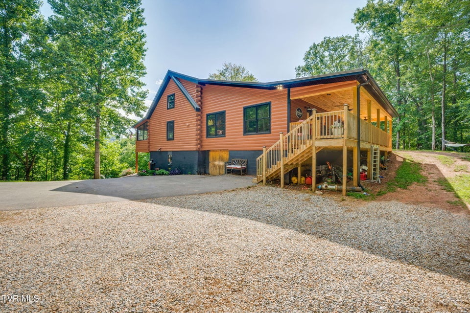 Photo #5: 165 Hawks Nest Lane