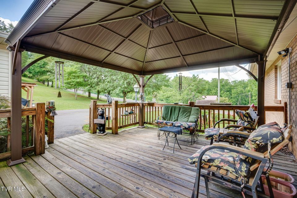 Photo #36: 104 Chappell Road