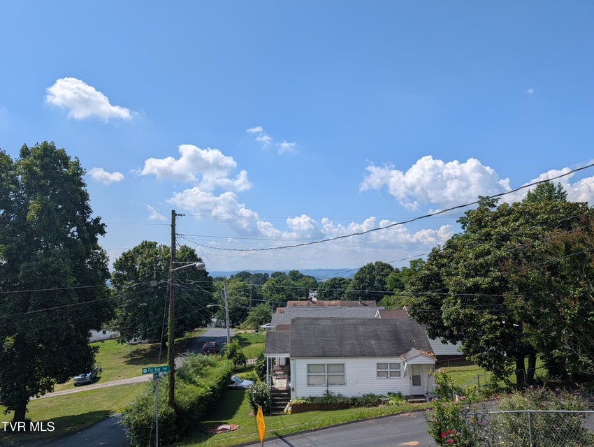 Photo #22: 900 Tip Top Avenue