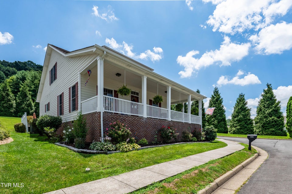 Photo #12: 12616 Chesterfield Lane
