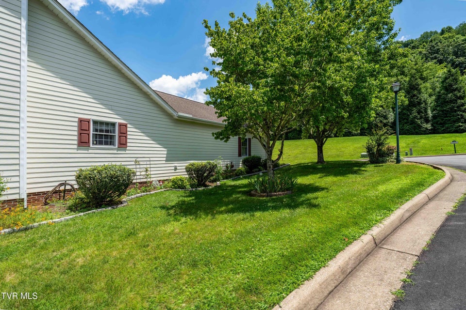 Photo #24: 12616 Chesterfield Lane