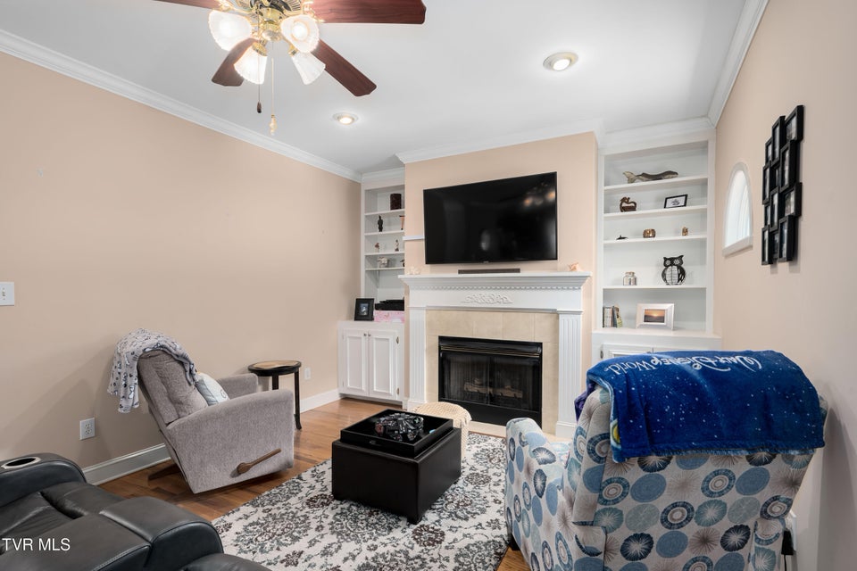 Photo #42: 12616 Chesterfield Lane