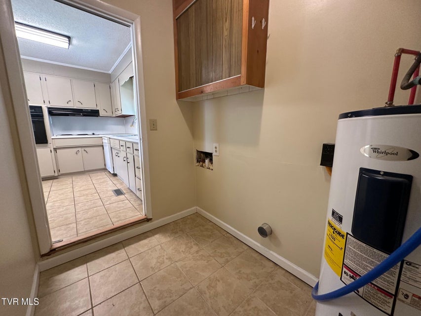 Photo #10: 2613 Rockwell Place