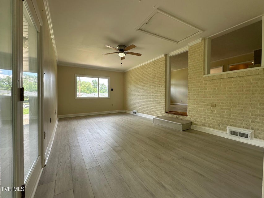 Photo #13: 2613 Rockwell Place