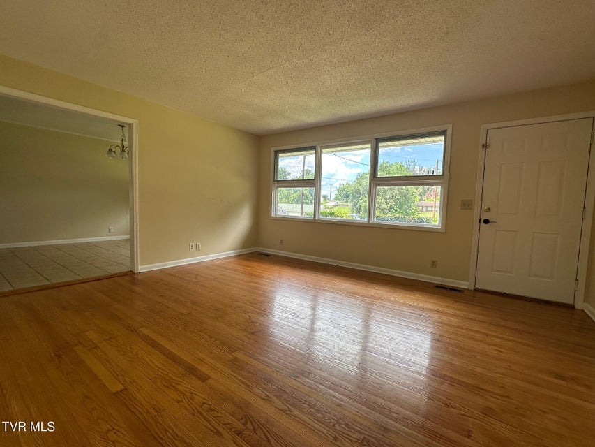 Photo #4: 2613 Rockwell Place