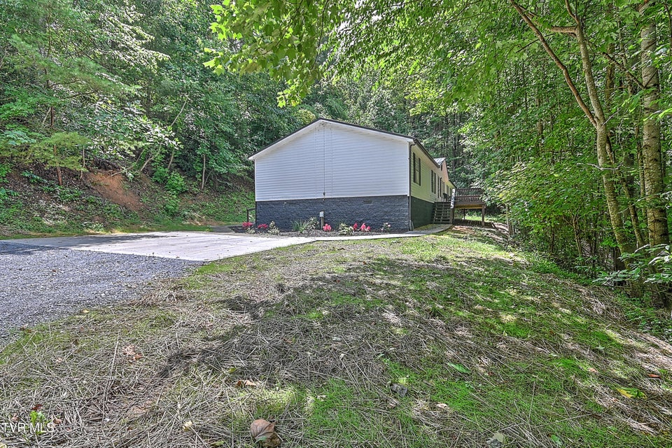 Photo #5: 132 Dogwood Lane