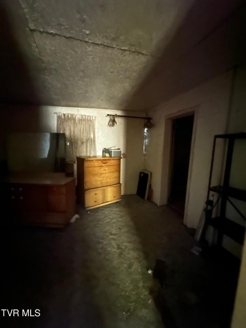 Photo #10: 1021 Globe Street