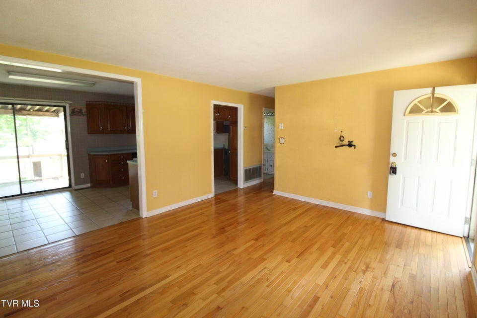 Photo #7: 288 Hicks Road