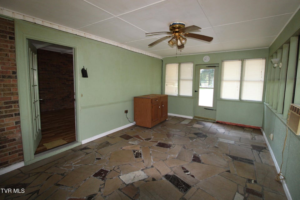 Photo #16: 288 Hicks Road