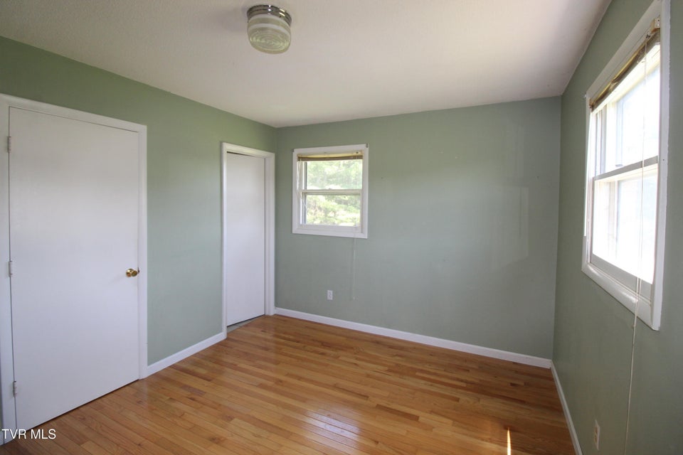 Photo #30: 288 Hicks Road
