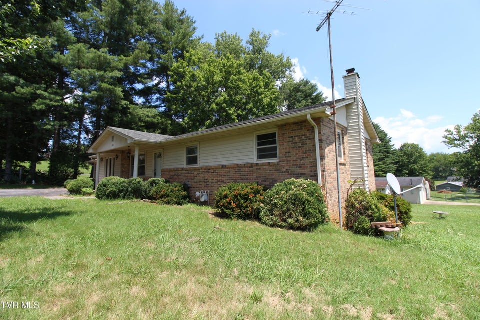 Photo #43: 288 Hicks Road