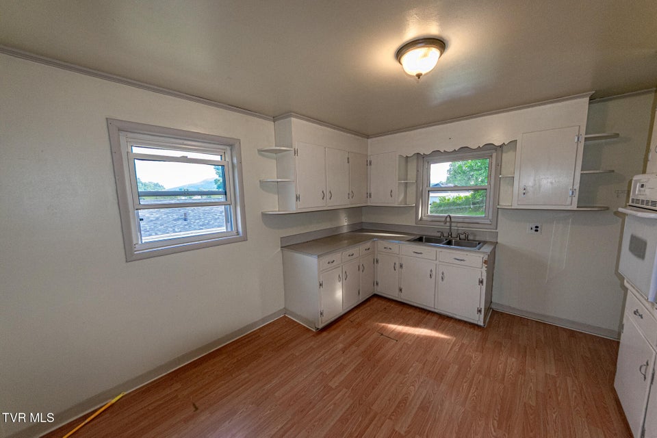 Photo #12: 615 Wendover Drive