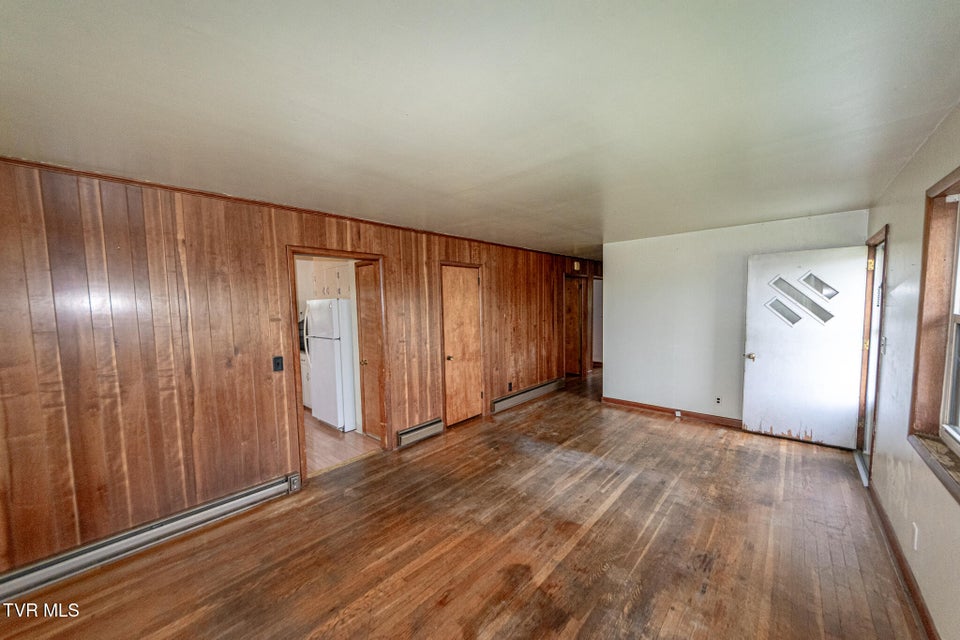Photo #9: 615 Wendover Drive