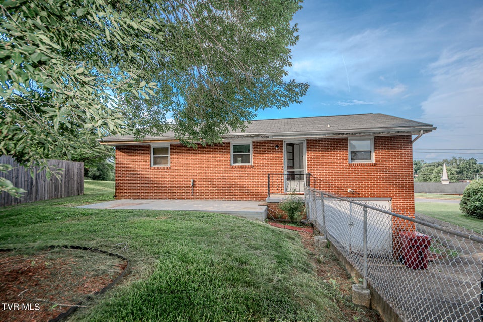 Photo #4: 615 Wendover Drive