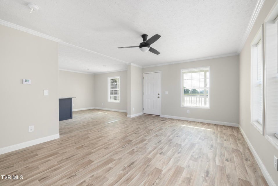Photo #3: 1024 Walnut Avenue