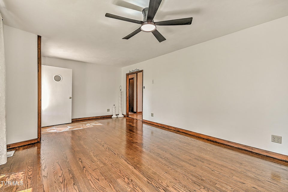 Photo #9: 430 Boles Lane