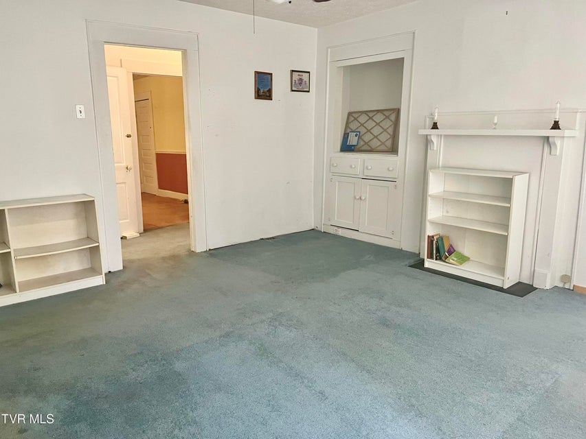 Photo #9: 367 Jackson Street