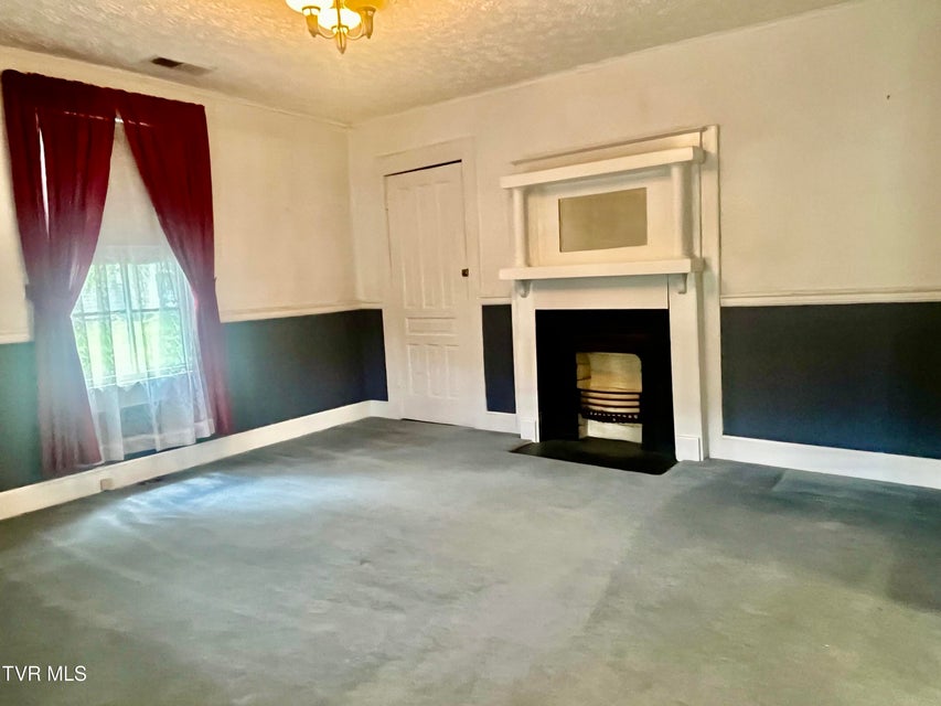 Photo #8: 367 Jackson Street