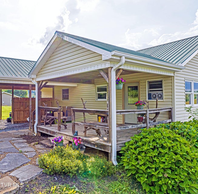 Photo #25: 28360 Rivermont Drive