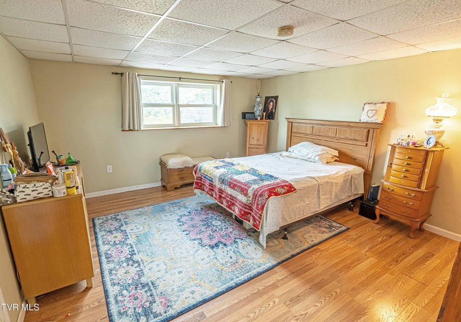 Photo #18: 28360 Rivermont Drive