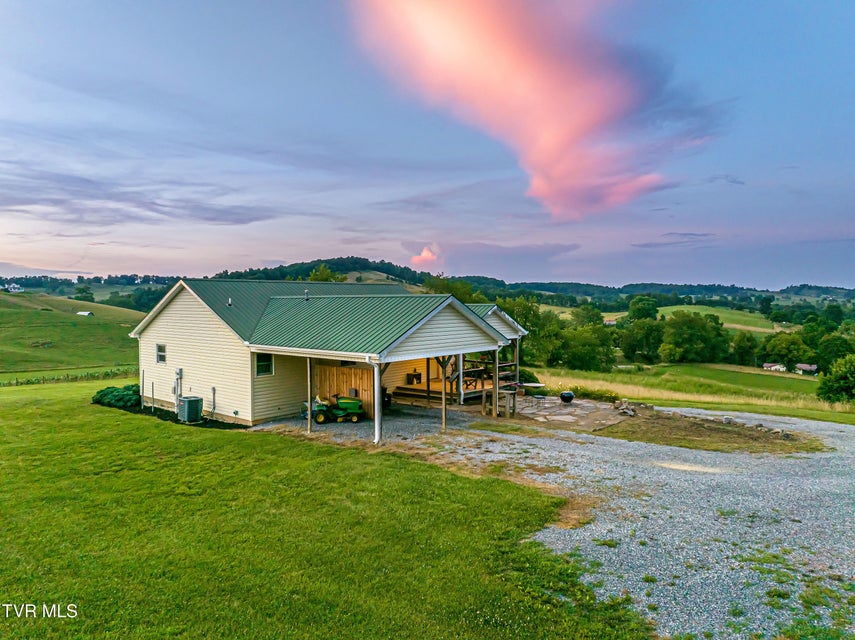 Photo #28: 28360 Rivermont Drive