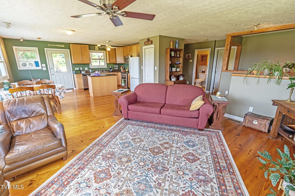 Photo #5: 28360 Rivermont Drive