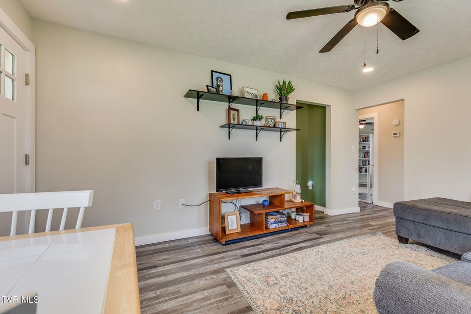 Photo #8: 222 Shelby Avenue Avenue
