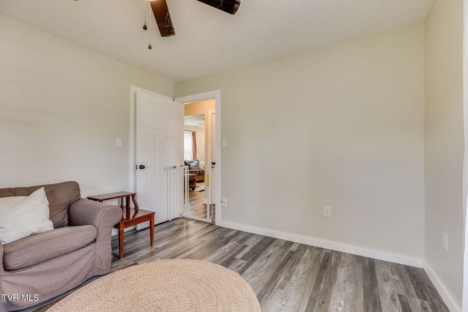 Photo #18: 222 Shelby Avenue Avenue