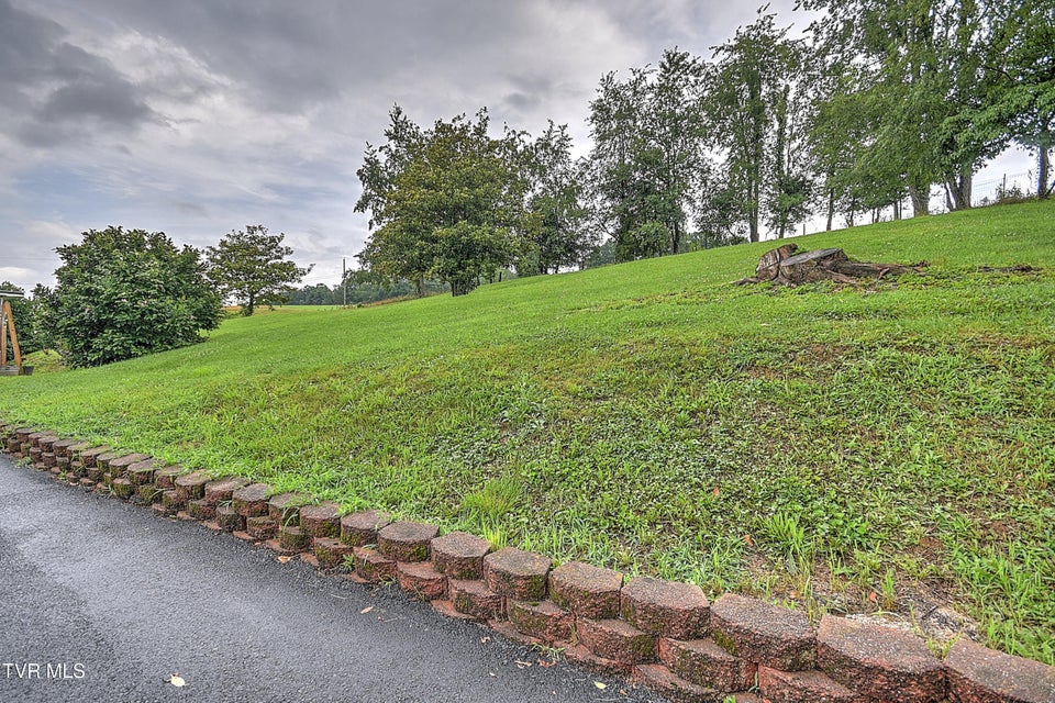 Photo #50: 15813 Black Hollow Road