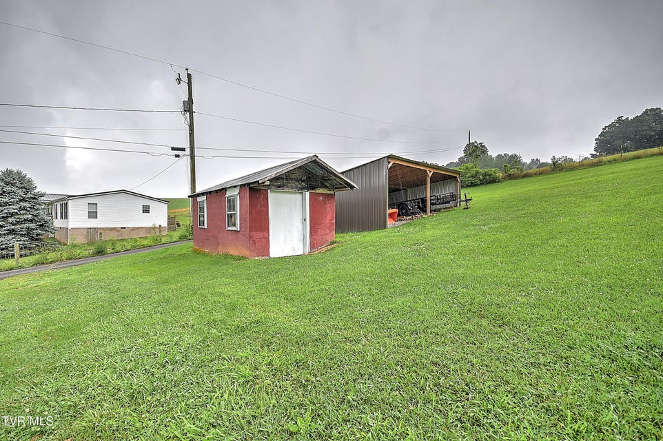 Photo #53: 15813 Black Hollow Road