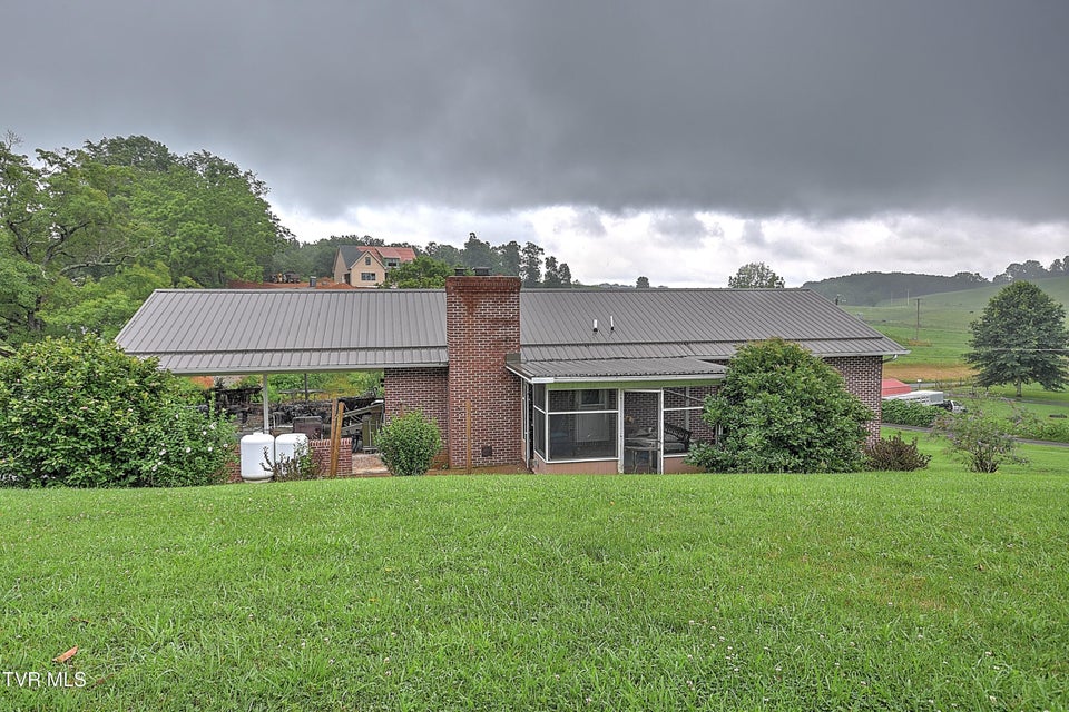 Photo #5: 15813 Black Hollow Road