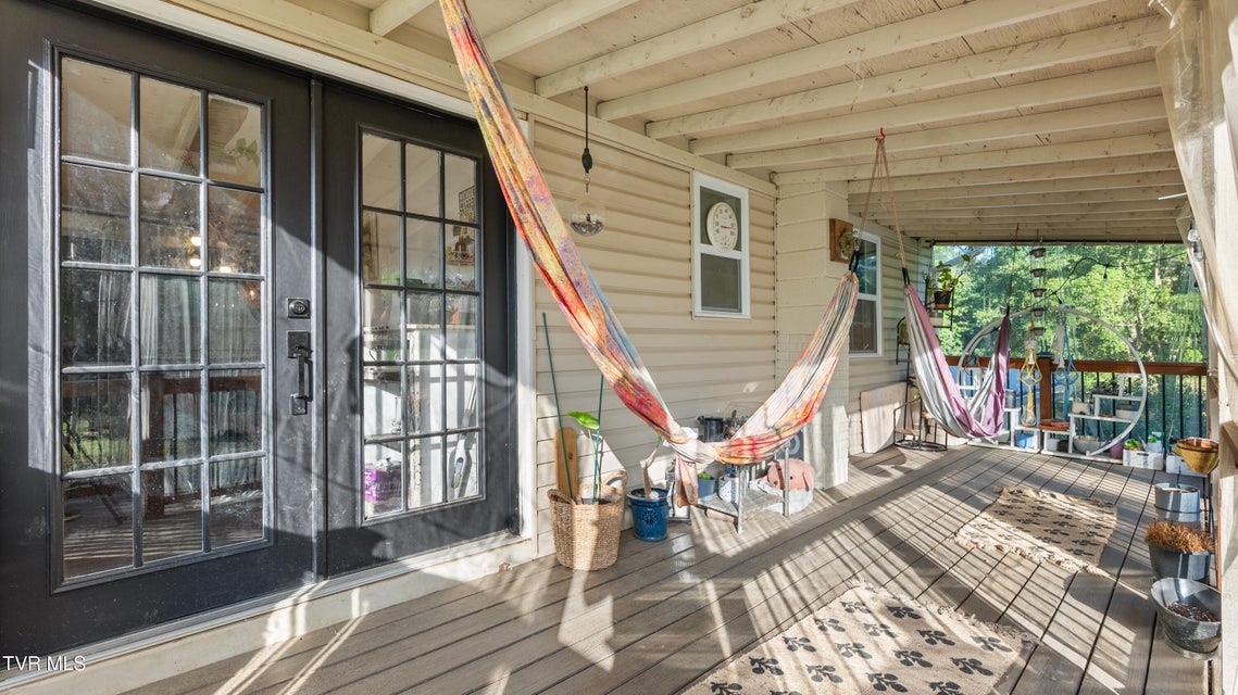 Photo #29: 122 Glenwood Avenue