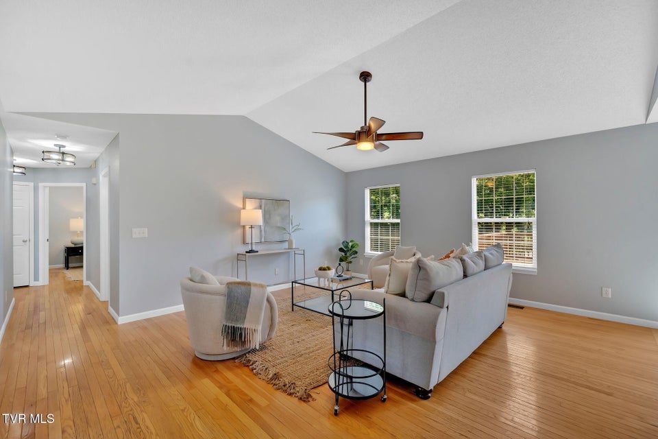 Photo #6: 1001 Kennesaw Drive