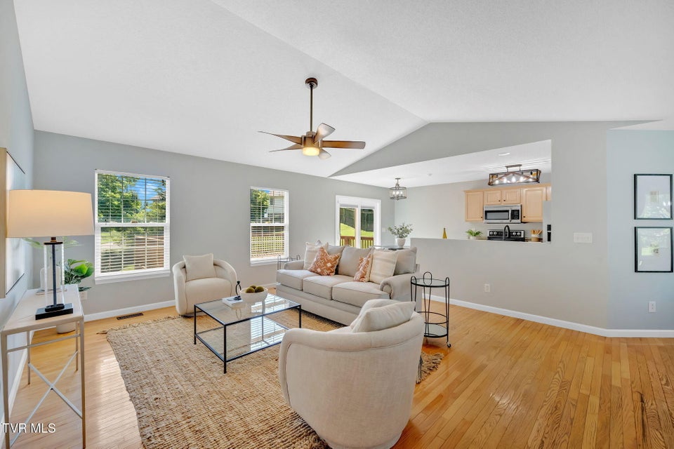 Photo #4: 1001 Kennesaw Drive