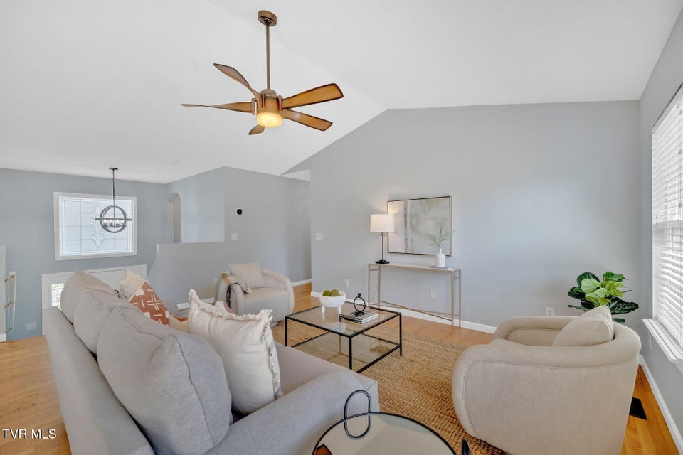 Photo #5: 1001 Kennesaw Drive