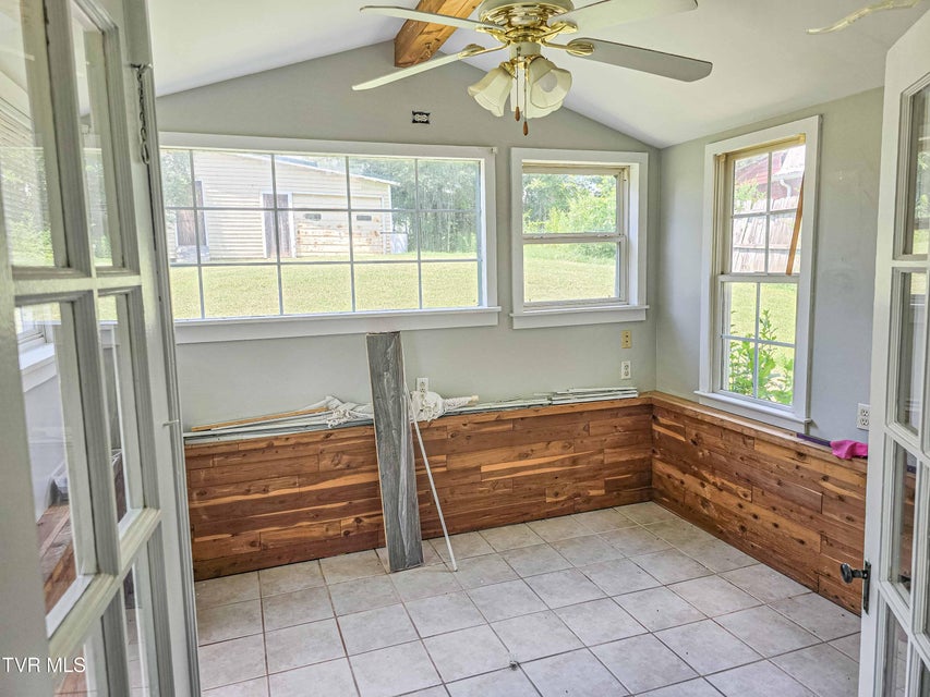 Photo #6: 1300 Grant Place