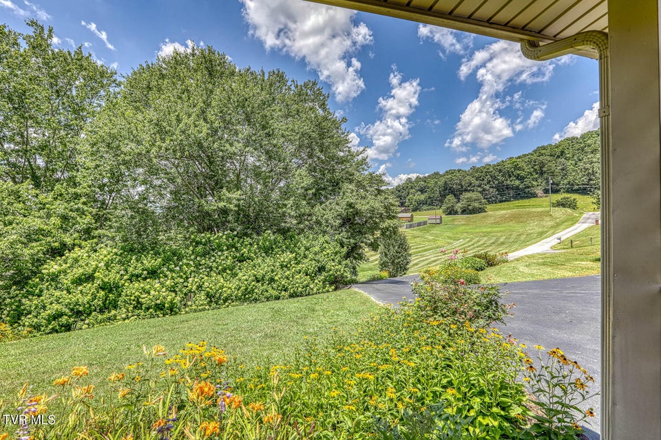 Photo #47: 129 Cardinal Drive