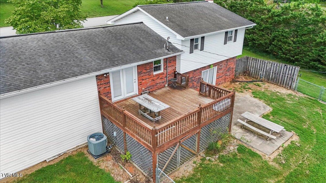 Photo #30: 1540 Maple Hill Dr Drive