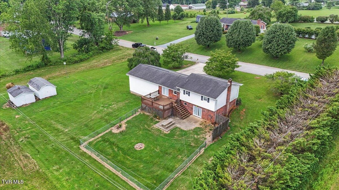 Photo #34: 1540 Maple Hill Dr Drive