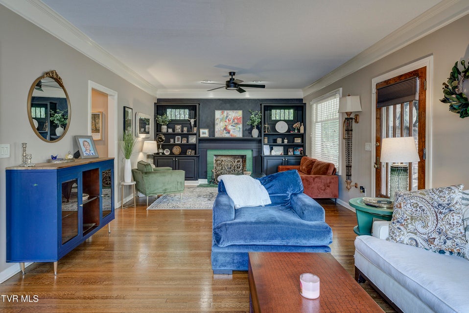 Photo #16: 704 Watauga Avenue