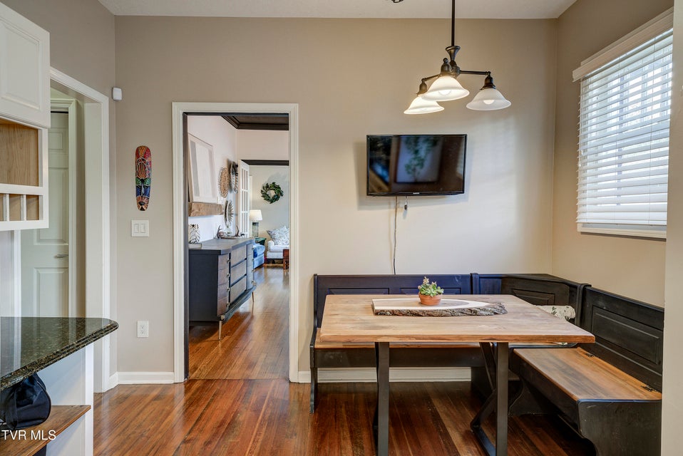 Photo #19: 704 Watauga Avenue