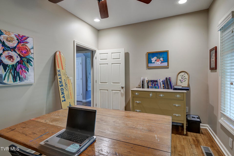 Photo #29: 704 Watauga Avenue