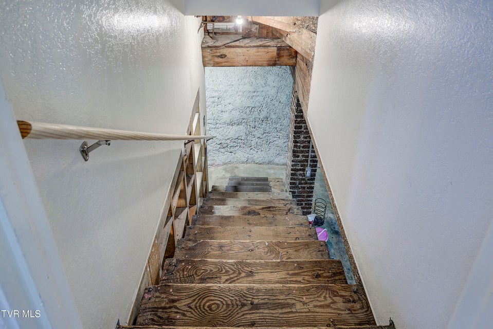 Photo #55: 704 Watauga Avenue