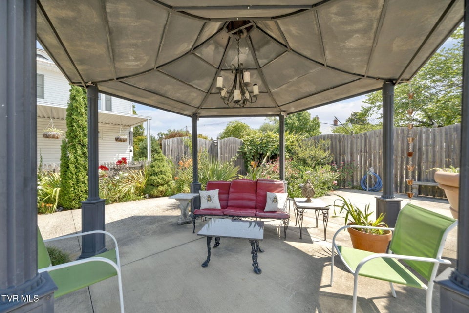 Photo #5: 201 Wanola Avenue