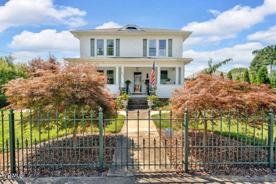 Photo #7: 201 Wanola Avenue