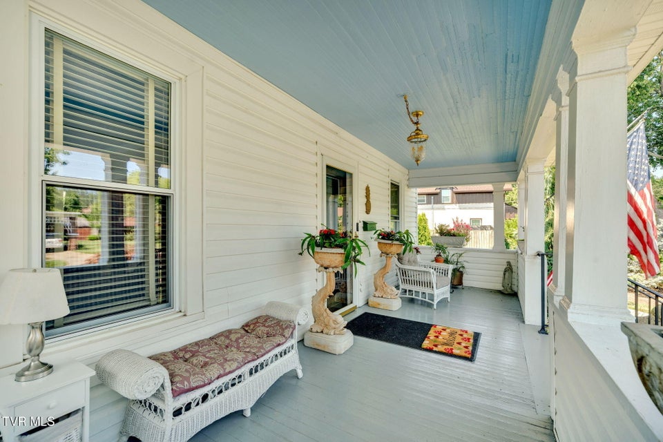 Photo #8: 201 Wanola Avenue