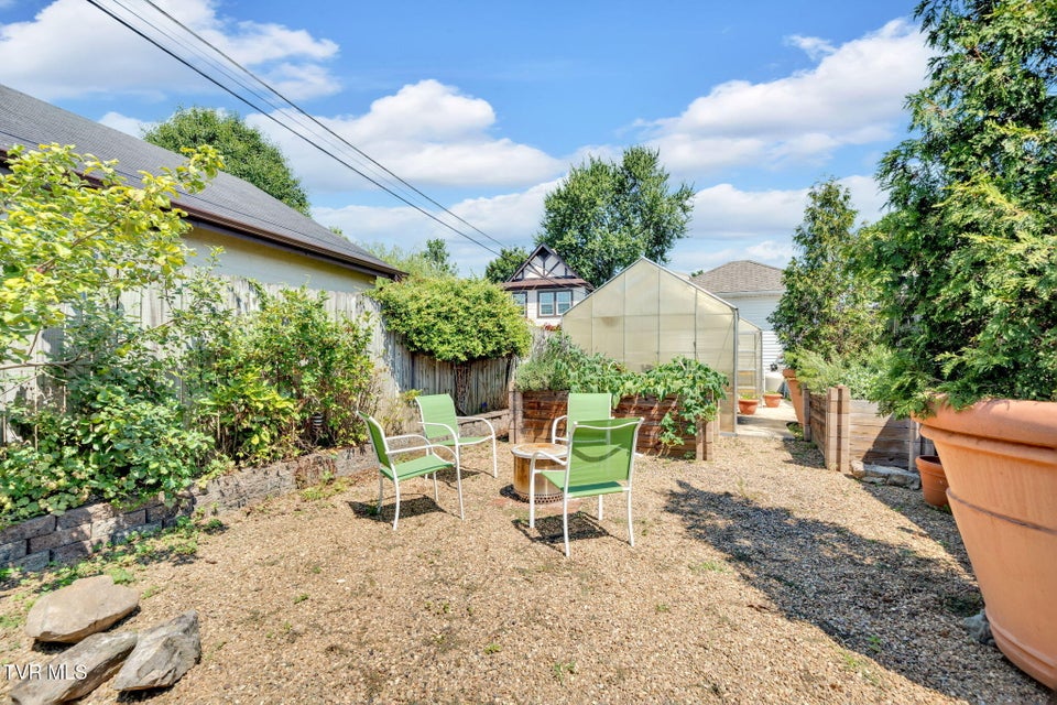 Photo #11: 201 Wanola Avenue