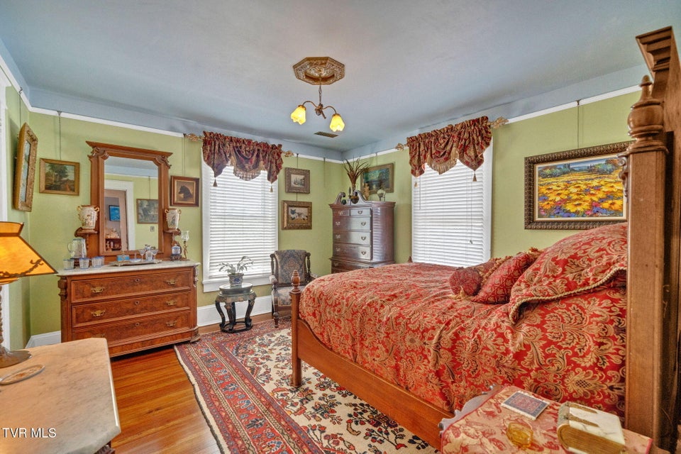 Photo #57: 201 Wanola Avenue