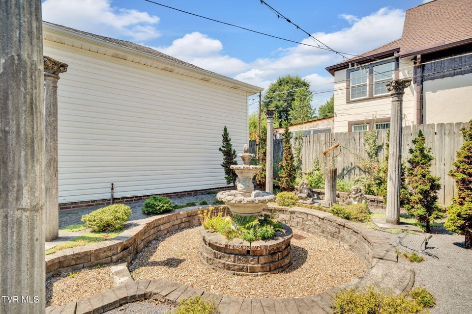 Photo #63: 201 Wanola Avenue